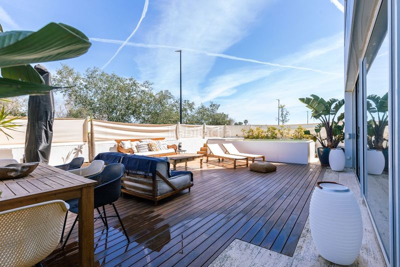 Foto ae868d19-17b5-4b13-b8df-40e4f6306f3f. Duplex con riscaldamento parcheggio piscina in Marina Botafoc-Talamanca Ibiza