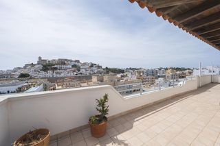 Àtic  Avinguda de bartomeu de roselló