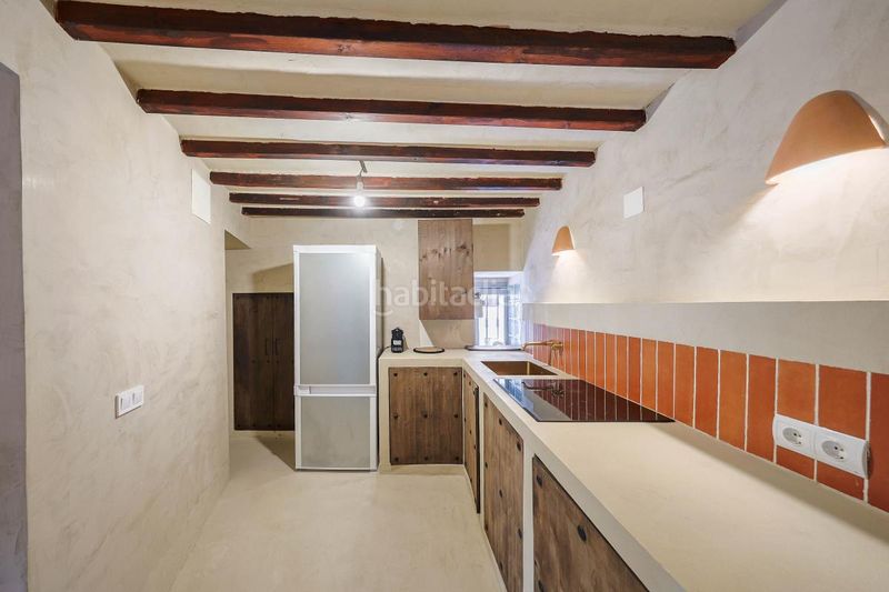 Foto 45aa3bac-6c3f-4b07-b6df-5ea13cbd281d. Dúplex amb calefacció a Embajadores-Lavapiés Madrid