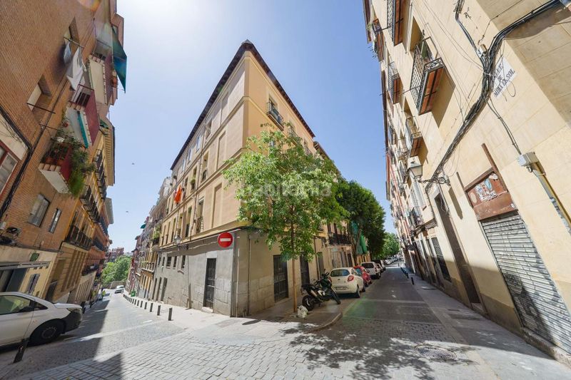 Foto 99abd482-ad09-40ef-aa14-54e3e96c5f64. Dúplex amb calefacció a Embajadores-Lavapiés Madrid