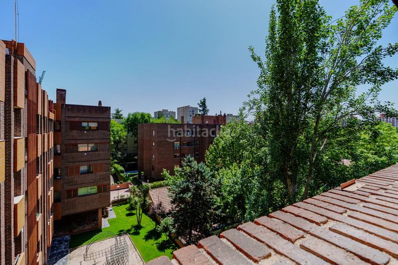 Foto a2c7a042-f2a6-4af6-98e8-e39e85c70cc1. Pis amb calefacció aparcament piscina a San Juan Bautista Madrid