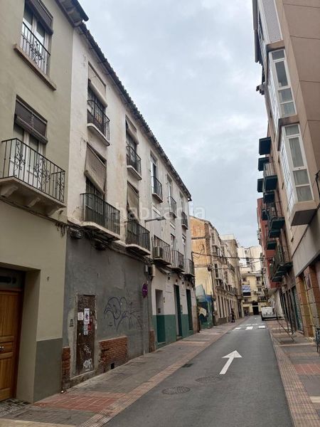 Foto 15ce3df4-1f0b-4fcd-a015-8b35849e4644. Edificio in La Merced Málaga