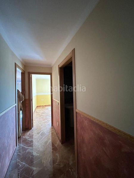 Foto c18f0dc2-8c81-479e-aad5-9ee2383ab2a0. Casa aparellada amb calefacció a Tous