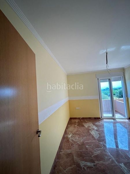 Foto e42613fc-9837-437b-a425-d003279b9773. Casa aparellada amb calefacció a Tous
