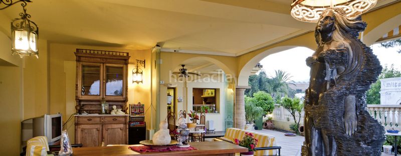 Foto 80b768ee-ae82-47f4-8f37-fef030d7f40c. Casa amb calefacció aparcament piscina a Nueva Andalucía centro Marbella