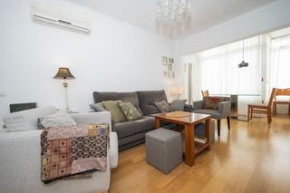 Flat  Carrer manuel de falla