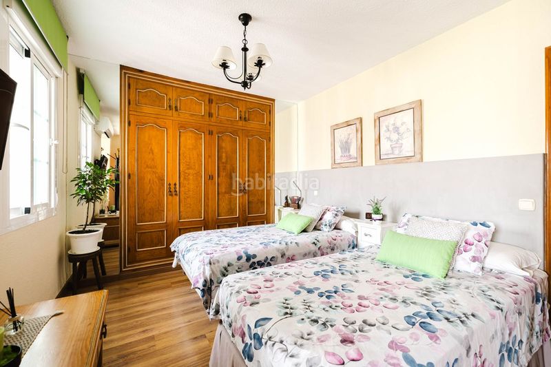 Foto e6e8c4e9-1b33-4f82-918f-40dc2f222929. Casa adossada amb calefacció aparcament a Centro Mijas
