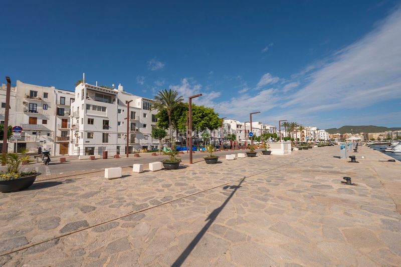 Foto 9d415313-0c10-4f0d-9915-a2894a34f966. Geschäftsraum mit heizung in Dalt Vila-La Marina Ibiza