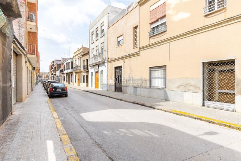 Foto dd30304a-72ef-4759-982c-ce47a561d7f1. Casa adossada amb calefacció a Moncada