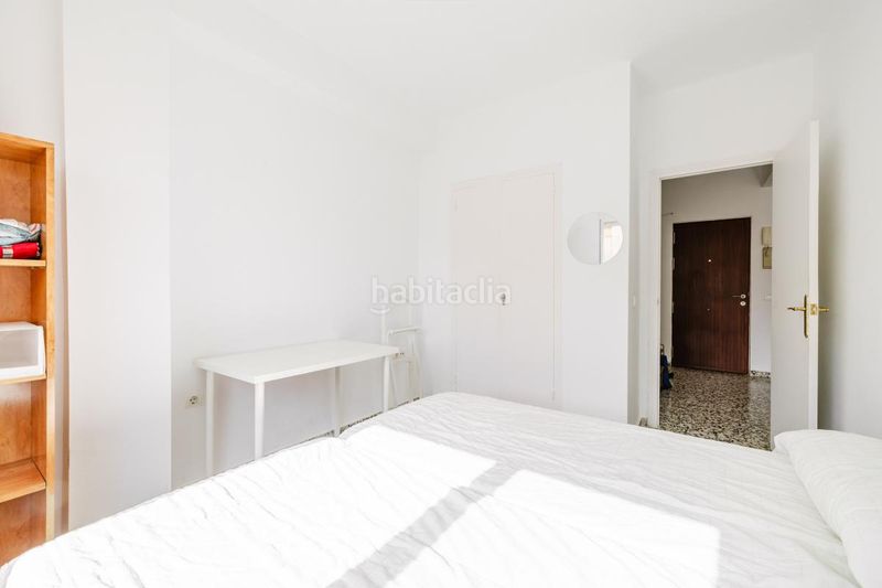 Foto c6cc019f-3408-4624-97da-f6fd2a554399. Pis amb calefacció a El Molinillo - Capuchinos Málaga