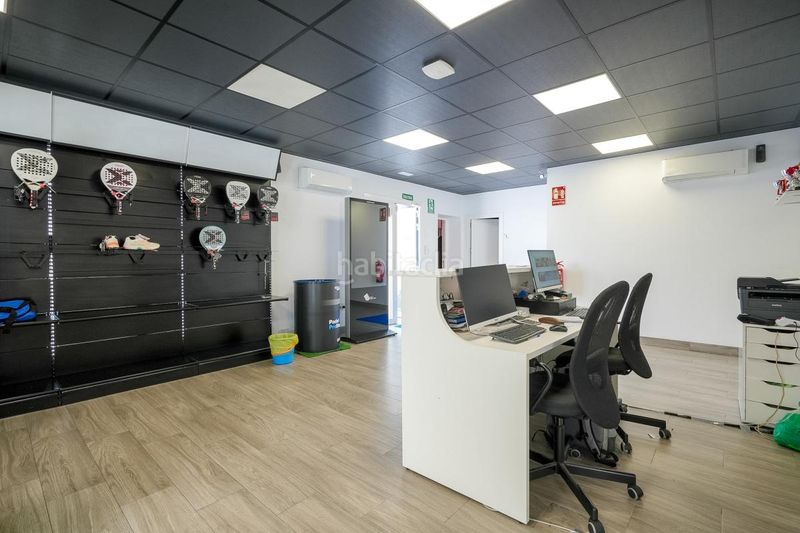 Foto a94a3e5a-b768-4a3d-a0e8-6d63935c8ccc. Edificio en Rejas Madrid