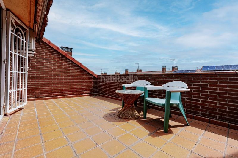Foto 0d93d516-04a6-4051-85d9-46cf0d8e8817. Casa adossada amb calefacció aparcament a Getafe norte Getafe