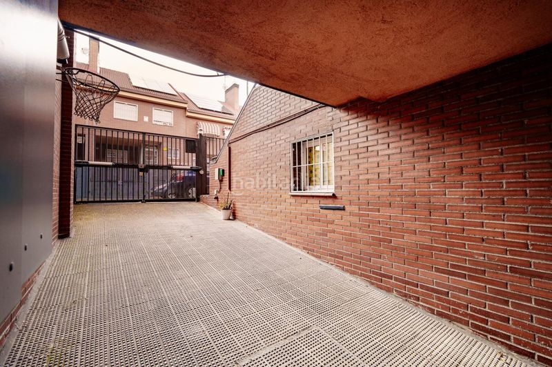 Foto 1510da6d-6b8f-4797-9d6e-e7f6bd73860c. Casa adossada amb calefacció aparcament a Getafe norte Getafe