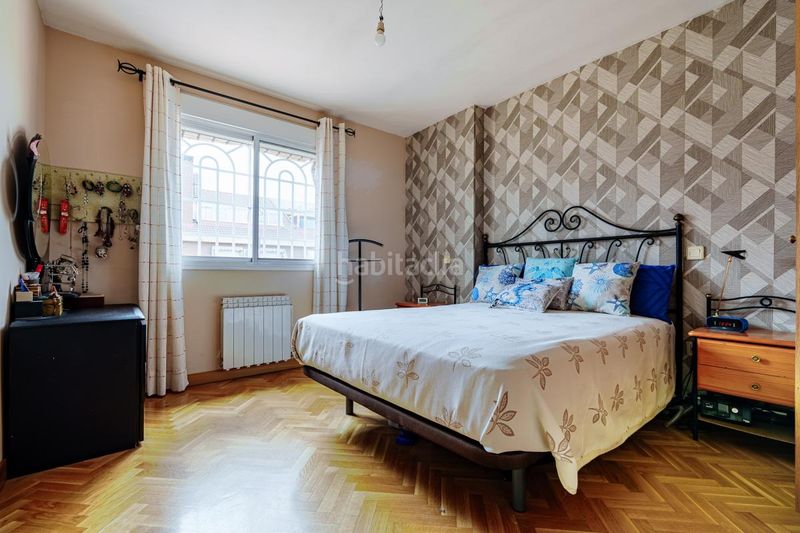 Foto d2fe22ea-c56e-40d4-bd4a-9fa391330f8a. Casa adossada amb calefacció aparcament a Getafe norte Getafe