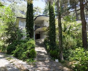 Casa  Calle pinar 5