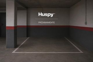 Parking coche en C. de Luis Ruiz
