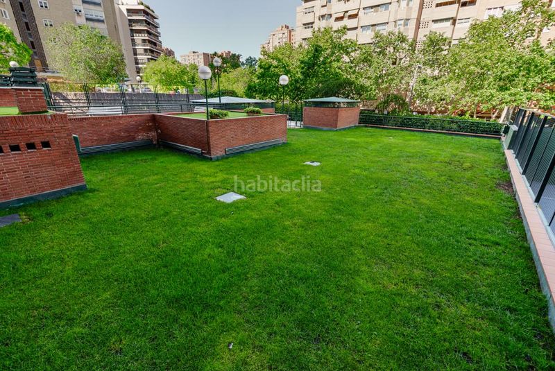 Foto 53b18943-e318-4729-bd05-3e39cc8554ec. Pis amb calefacció aparcament piscina a Costillares Madrid