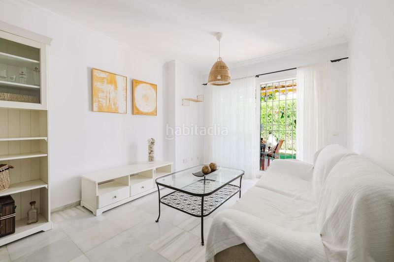 Foto 414066c3-c101-4130-90fc-88b02cd941b0. Planta baixa amb calefacció aparcament piscina a Marbella