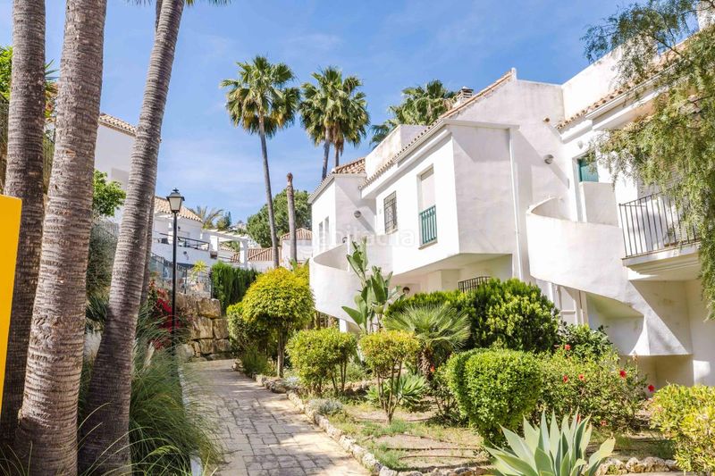 Foto ebbd7fba-97fa-4306-8130-fa6ba9436714. Planta baixa amb calefacció aparcament piscina a Marbella