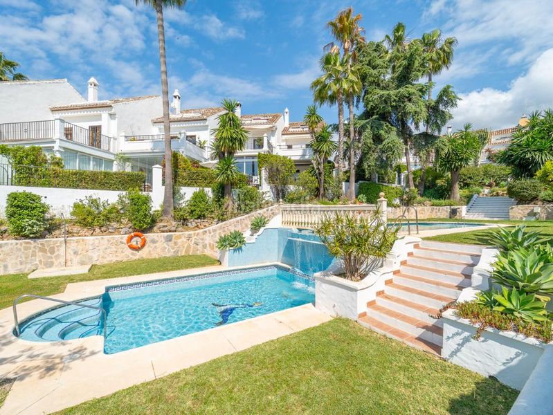 Foto abfa0f3e-cc9c-4402-bd5f-b34d223a22ca. Xalet amb calefacció a Nagüeles Alto Marbella