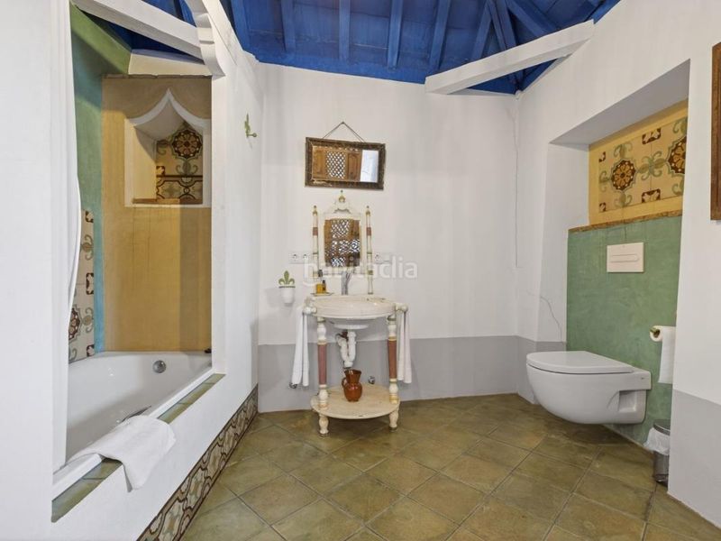 Foto 5ee1817b-7ccd-4d08-b426-c626b9fe27a0. Casa amb calefacció piscina a Carmona