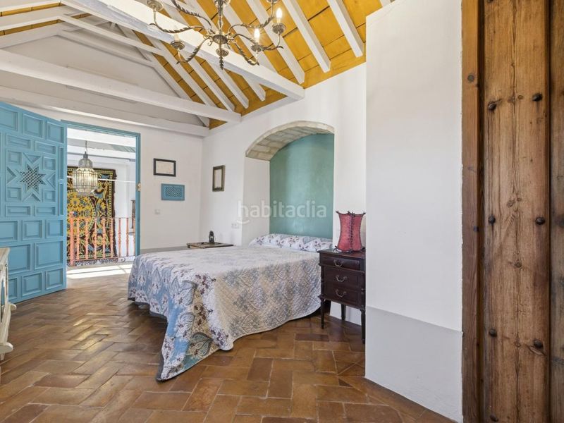 Foto 9a8e5f61-e6c0-4592-a686-7102f72a8781. Casa amb calefacció piscina a Carmona