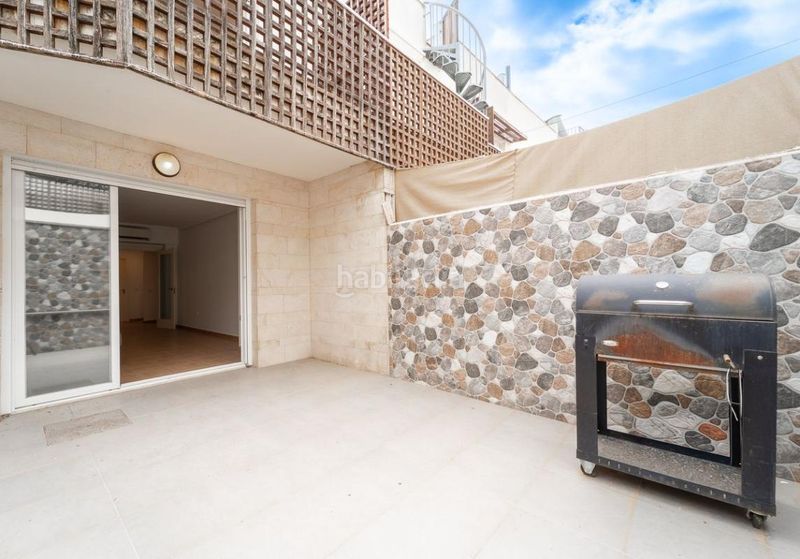 Foto 197fee13-4a8d-4cd5-a35b-d78fce8d0738. Casa adossada amb calefacció aparcament piscina a Mijas