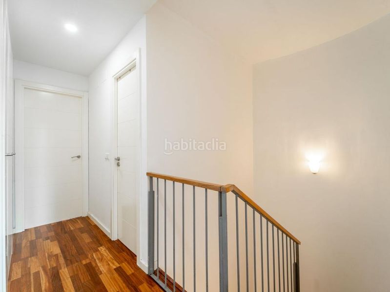 Foto 66bbc2a2-6bbe-4e8e-8553-bad1e67aa8d9. Casa adossada amb calefacció aparcament piscina a Mijas