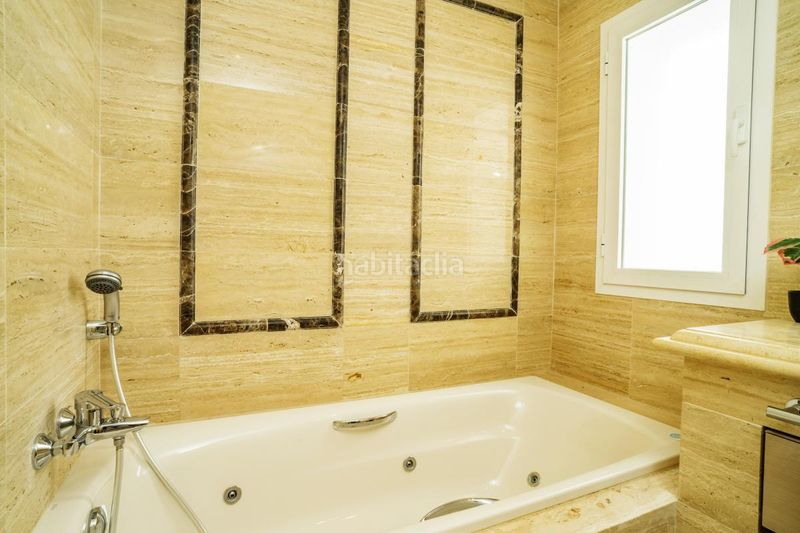 Foto 1a27e994-7d80-4b25-b94e-17b443ee37ce. Pis amb calefacció aparcament piscina a Nagüeles Alto Marbella