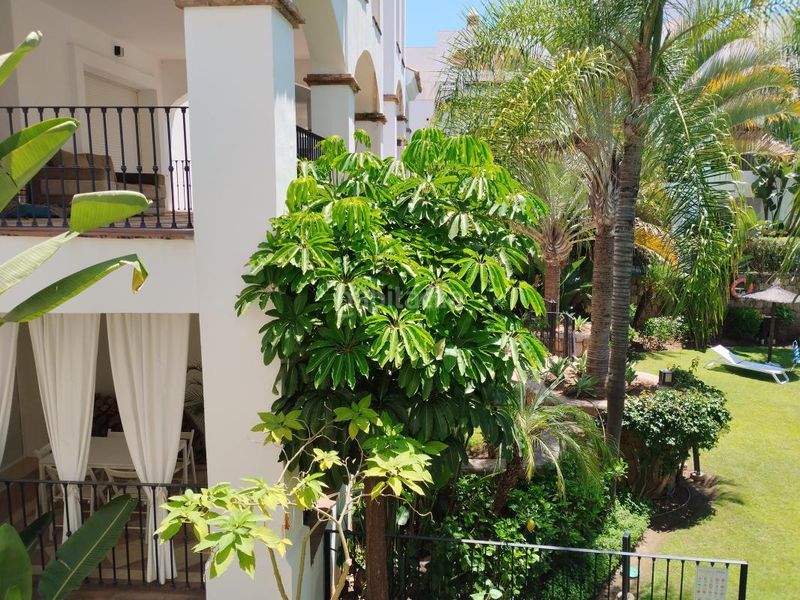 Foto 4b25e8d3-b396-40cd-9a5c-75a520a0a618. Pis amb calefacció aparcament piscina a Nagüeles Alto Marbella