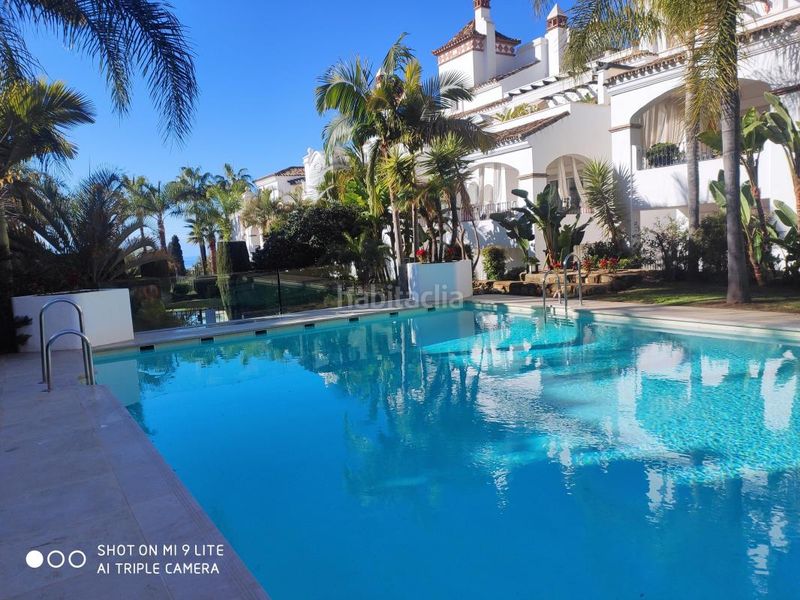 Foto 94eda8cb-e521-4cd2-bcf1-d9ee9d3d46fd. Pis amb calefacció aparcament piscina a Nagüeles Alto Marbella