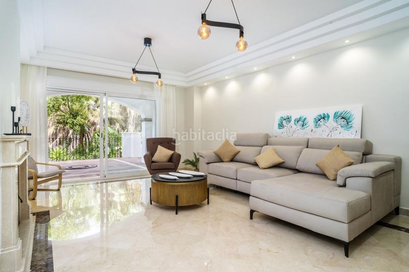 Foto c9c924d3-b2b9-4582-9853-03e4049112a4. Pis amb calefacció aparcament piscina a Nagüeles Alto Marbella