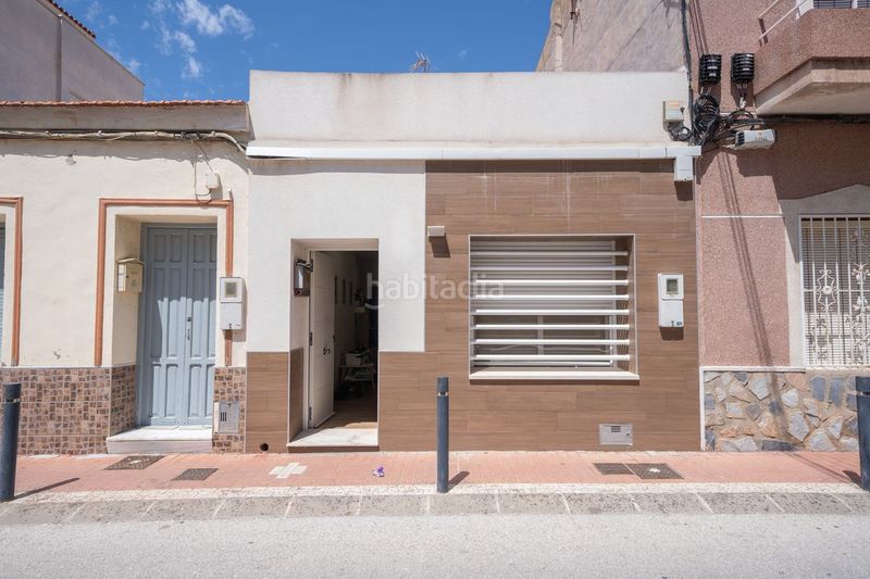 Foto 4078b37f-378e-4c1d-b536-6d82b460b031. Casa adossada amb calefacció a San Fulgencio