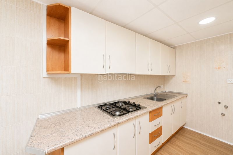 Foto 43d49c1f-2138-425e-8d66-3820c0c95aba. Casa adossada amb calefacció a San Fulgencio