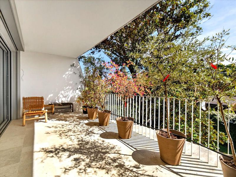 Foto 12c2ae18-3ab9-4ecd-a4d3-20bba2a7f72e. Casa amb calefacció aparcament piscina a Conde Orgaz - Piovera Madrid