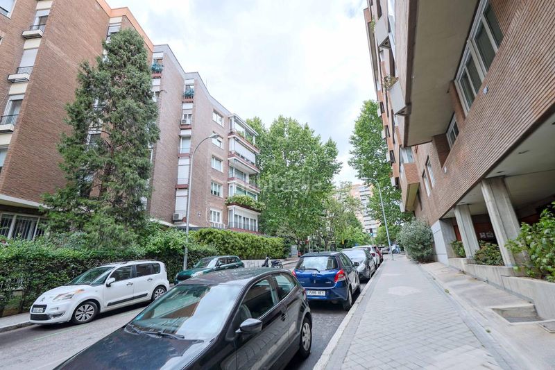 Foto 6a14b898-4e7f-42d3-a814-eac31cad1478. Pis amb calefacció aparcament a Niño Jesús Madrid