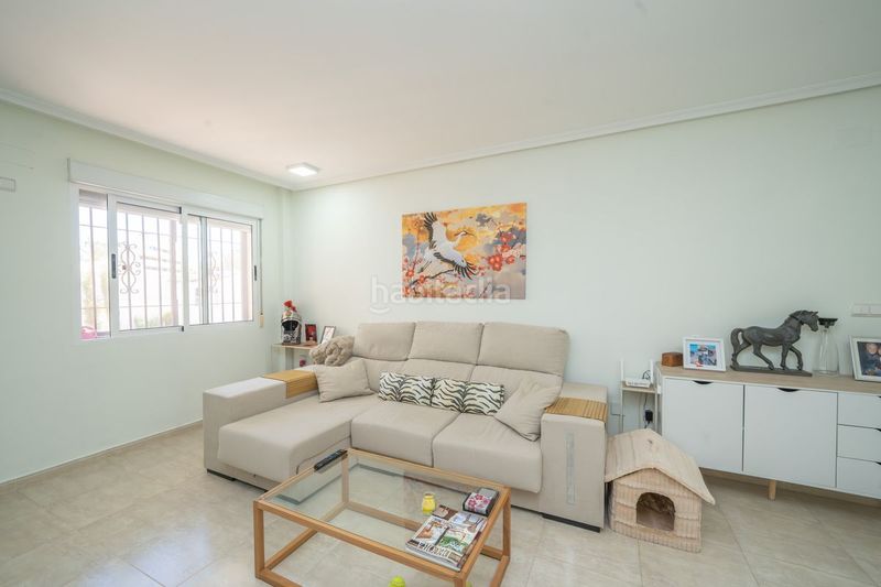 Foto 6b44f0f5-85f1-410b-9430-830153e01855. Erdgeschoss mit heizung parking pool in Los Arenales del Sol Elche / Elx