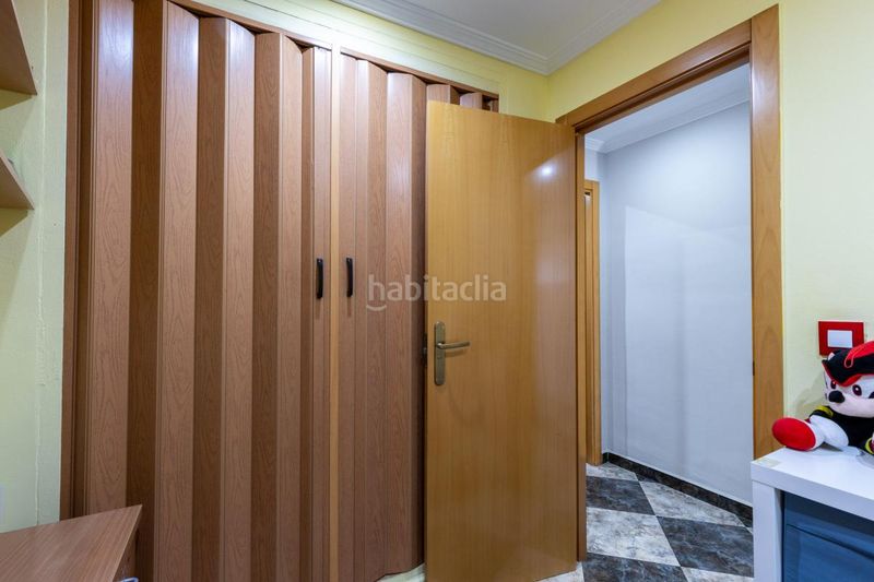Foto 442b4dd6-73d5-4daf-8d57-46a9eb37e43a. Àtic amb calefacció a Foios