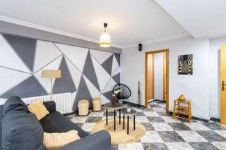 Penthouse  Carrer pardines