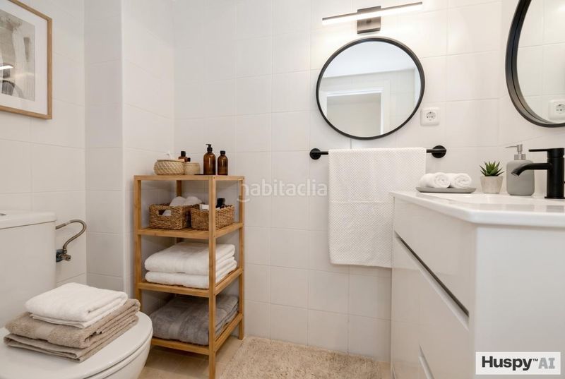 Foto c364b923-e87d-423e-9371-26cb88952435. Dúplex en San Gil Sevilla