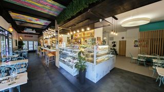 Local Comercial a Avenida Artista Remigio Soler López