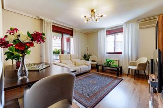 Etagenwohnung  Calle rosa chacel