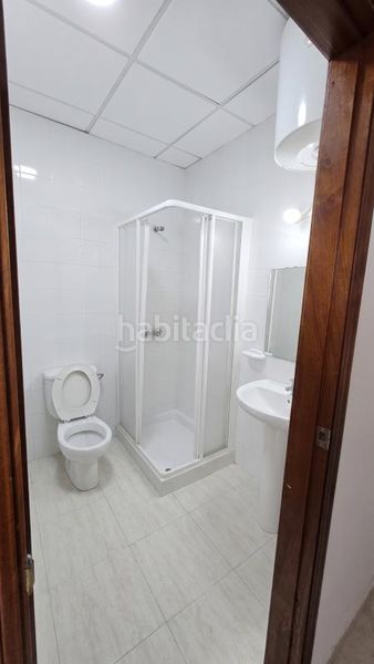 Foto c87e815d-99e4-443d-adea-8dcfe240533b. Edifici a av. de andalucía 102 a Luisiana (La)