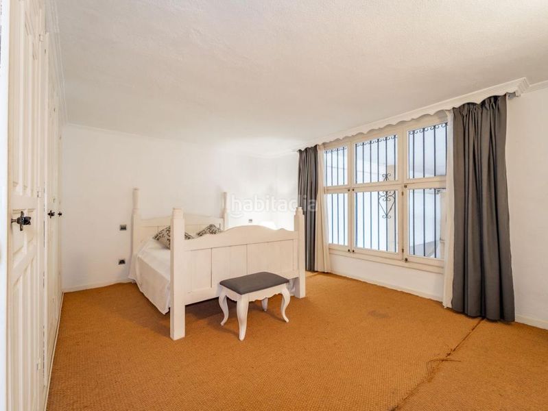 Foto b8a369a5-638f-4ece-8861-64658eb79b75. Pis amb calefacció aparcament piscina a Cabopino - Artola Marbella