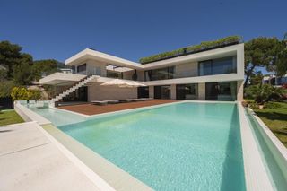 House in Es Cubells