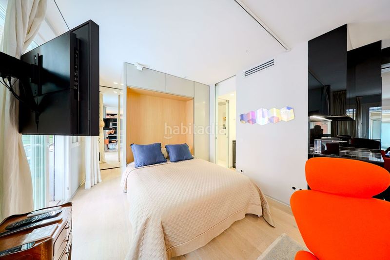 Foto 085746fb-5732-4821-8ce7-0d1d02ddd828. Loft en Jerónimos Madrid