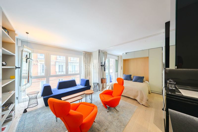 Foto 9889e970-26e8-42b3-b40c-691c8a028322. Loft en Jerónimos Madrid