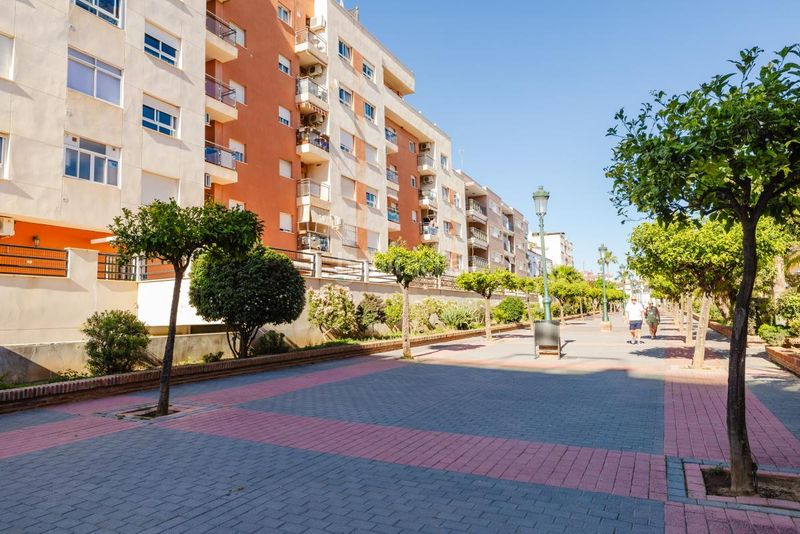 Foto baaa5943-a7d6-4991-8313-f4a946f1da59. Piso en Chaparil - Torrecilla - Punta Lara Nerja
