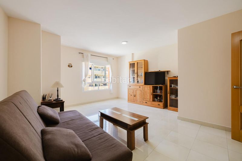 Foto db3e50f6-ff33-4494-9ba2-73a441479838. Piso en Chaparil - Torrecilla - Punta Lara Nerja