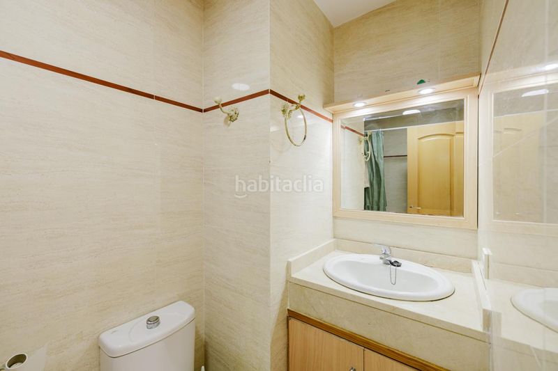 Foto e2cd9e5d-b6e8-4d43-b080-0719f14c0c2d. Piso en Chaparil - Torrecilla - Punta Lara Nerja